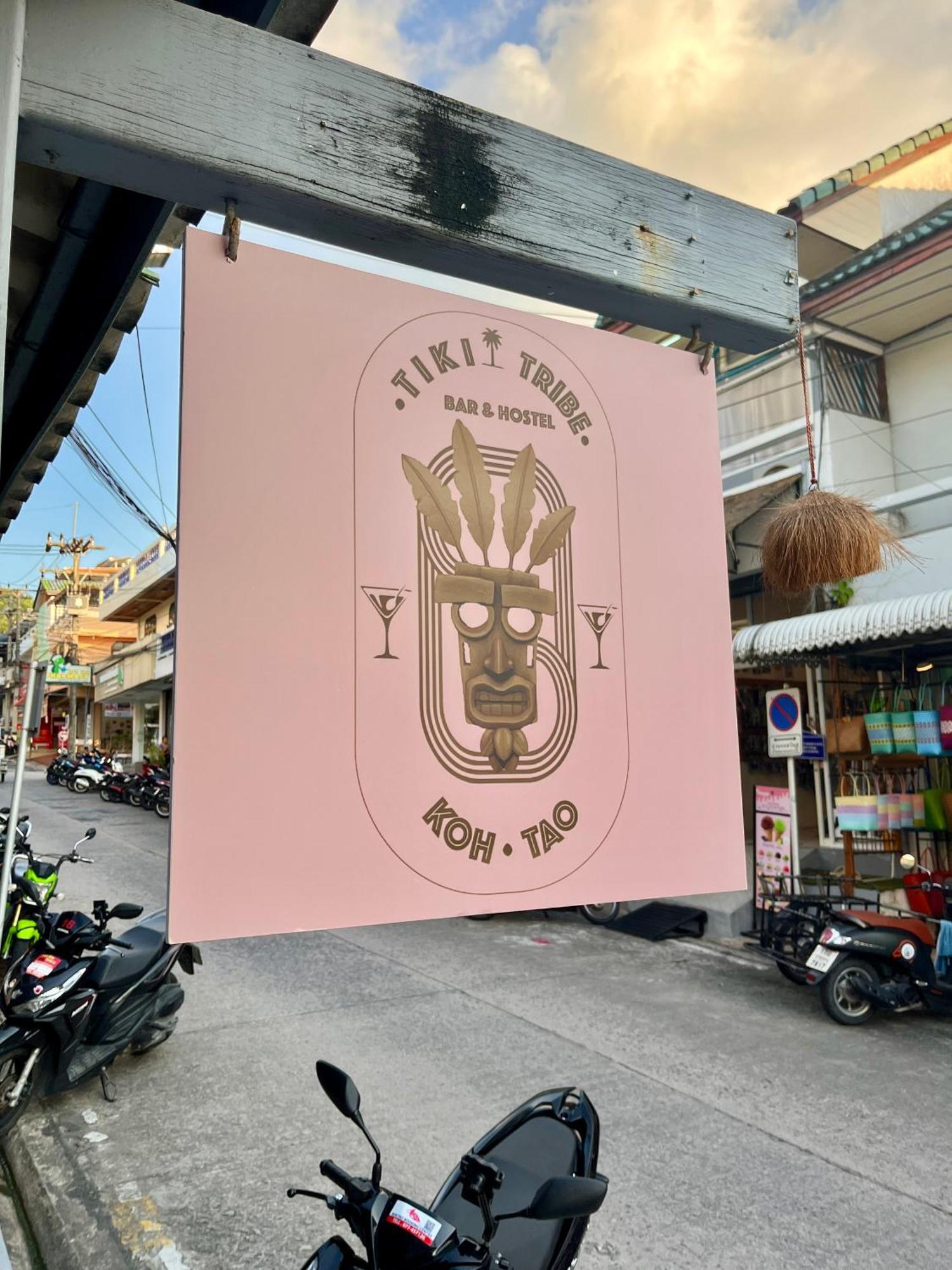 Tiki Tribe Bar & Hostel Koh Tao Exterior photo